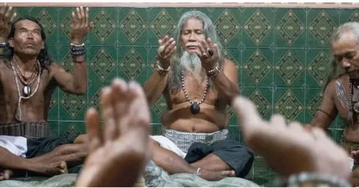 Siapa Penerus Dayak Indramayu Setelah Setelah Meninggalnya Takmad?