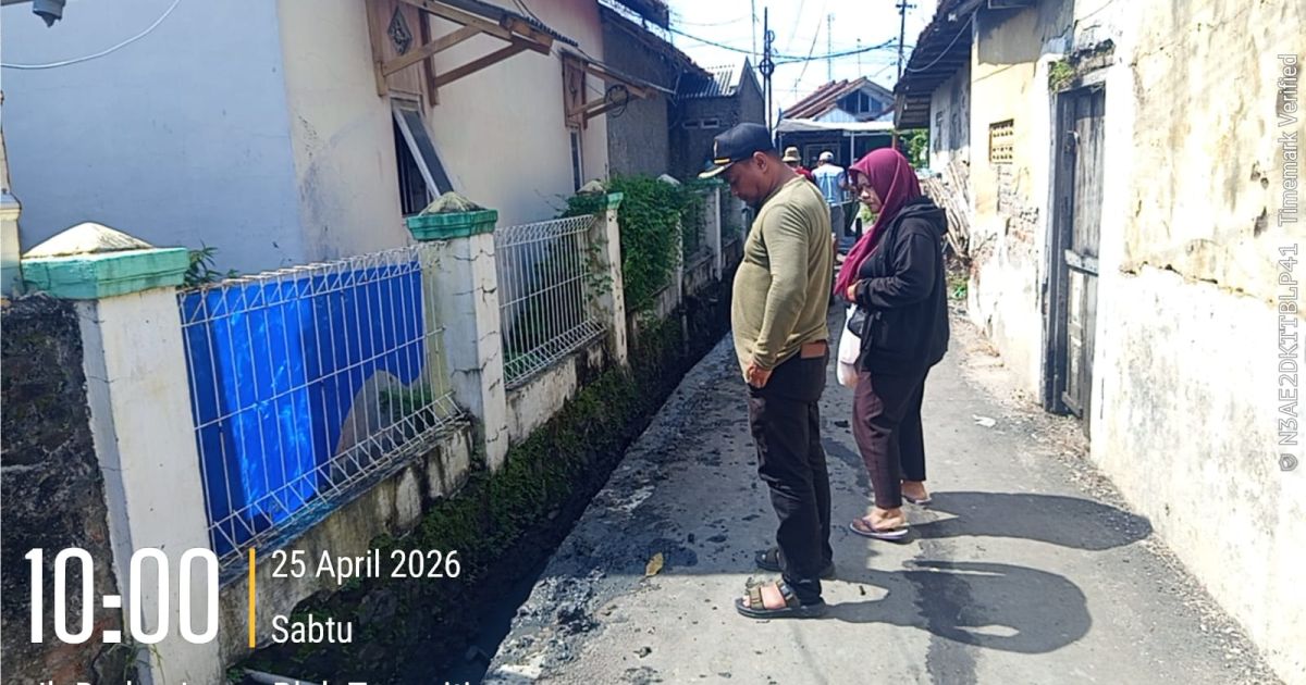 Karangampel dan Benda Lakukan Kerja Bakti Bersihkan Saluran Air, Cegah Banjir dan Penyakit