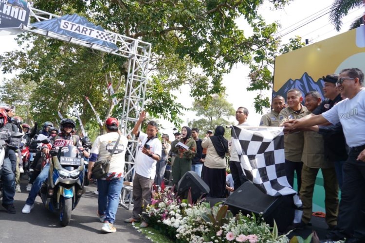 Bupati Bogor Tekankan Promosi Wisata dan Pelestarian Alam Melalui Oveland 2025