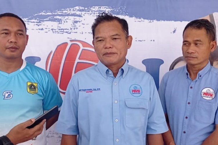 Ketua PBVSI Kabupaten Bogor Dede Chandra Sasmita Resmi Membuka Turnamen Livoli Divisi Utama 2024