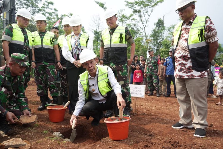 *Ini Yang Disampaikan Jaro Ade: Saya di Tugaskan Bupati Untuk Kawal Percepatan Pembangunan di Bogor Barat*