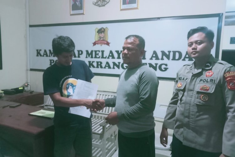 Polsek Krangkeng Lakukan Restoratif Justice  Kepada Kedua Belah Pihak Terkait Kecelakaan Lalu Lintas
