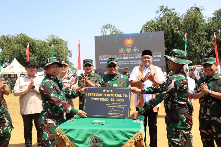 Sinergi TNI dan Pemkab Bogor, Serbuan Teritorial 2025 Resmi Ditutup di Desa Bojong Koneng