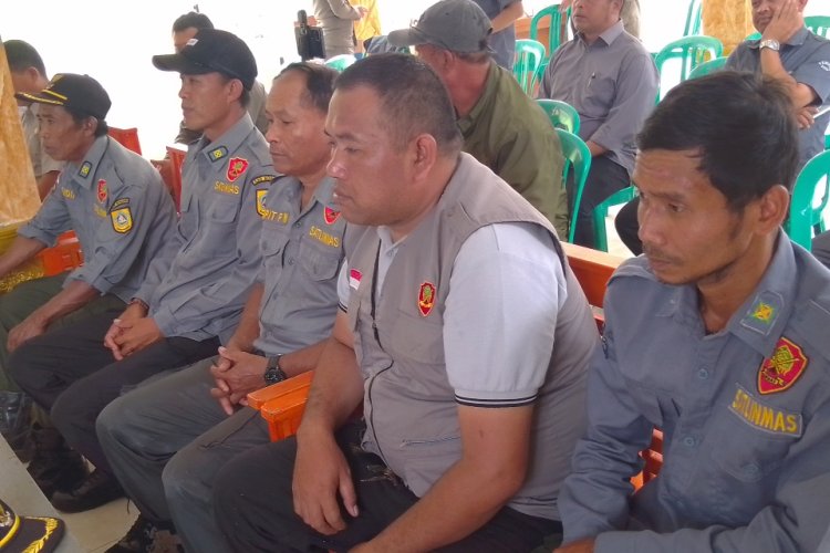 Sekretaris Camat Sukamakmur Gelar Peningkatan Kapasitas Anggota Satlinmas Desa Wargajaya