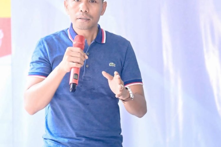 DR. TASRIF M. SALEH, SH., MH.  PENASIHAT INPOIN CENTER & AKADEMISI UNIVERSITAS JAYABAYA